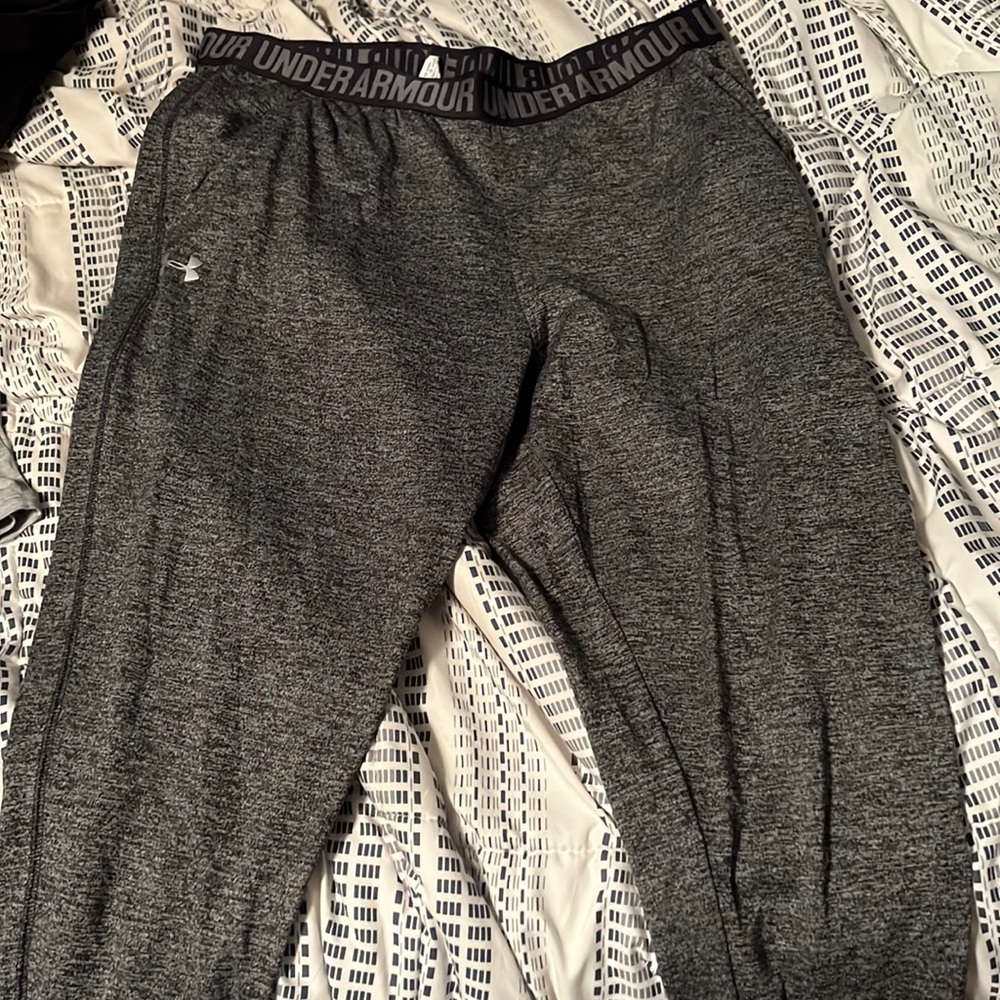 Under Armor womens joggers